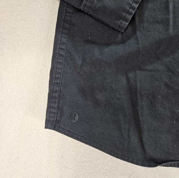 Lululemon Men’s Button Down Shirt Large Black Stretch - Picture 7 of 7